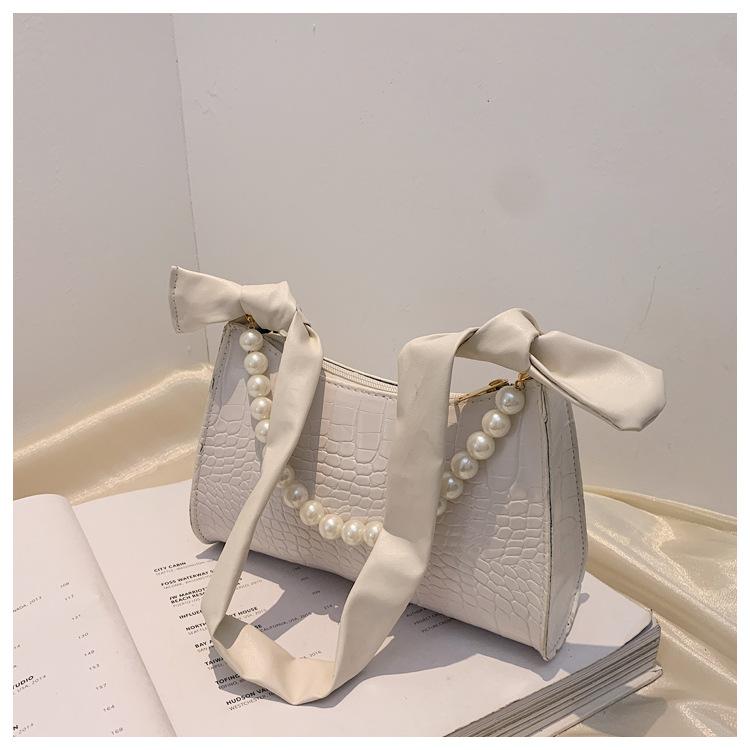

Популярная жемчужная сумка с узлом подмышкой 2024 года, летняя новая сумка женская, с узором под крокодила, женская сумка через плечо прилив белый