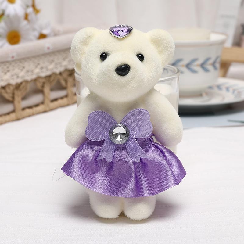 

Foam Bear Couple Bouquet: Cartoon Ice Cream Bear with Flowers for Weddings & Gifts 11 cm