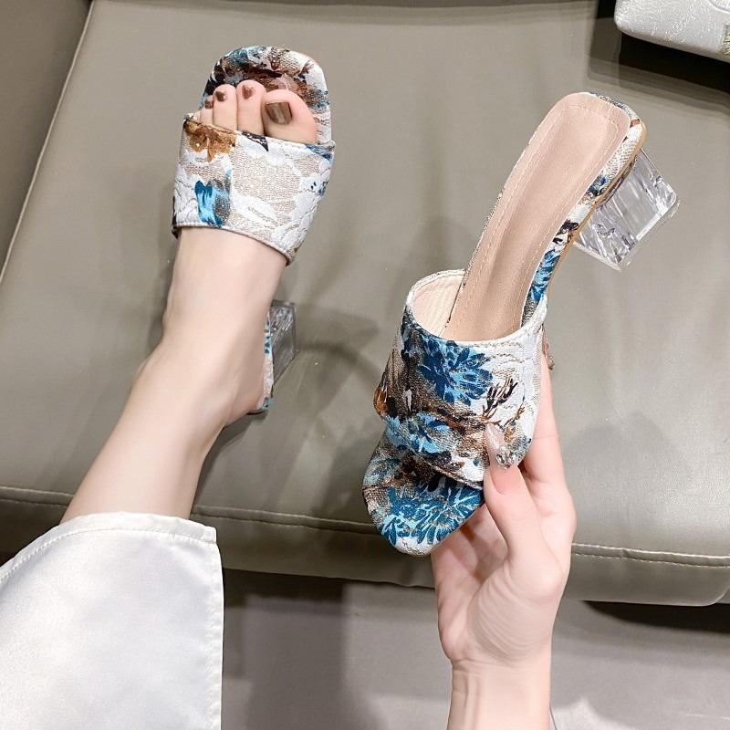 Fashion Summer Fancy Fashion Breathable Leather Clear Square Heel Sandals New Square Toe Open Toe Versatile Slippers 35 3538₽