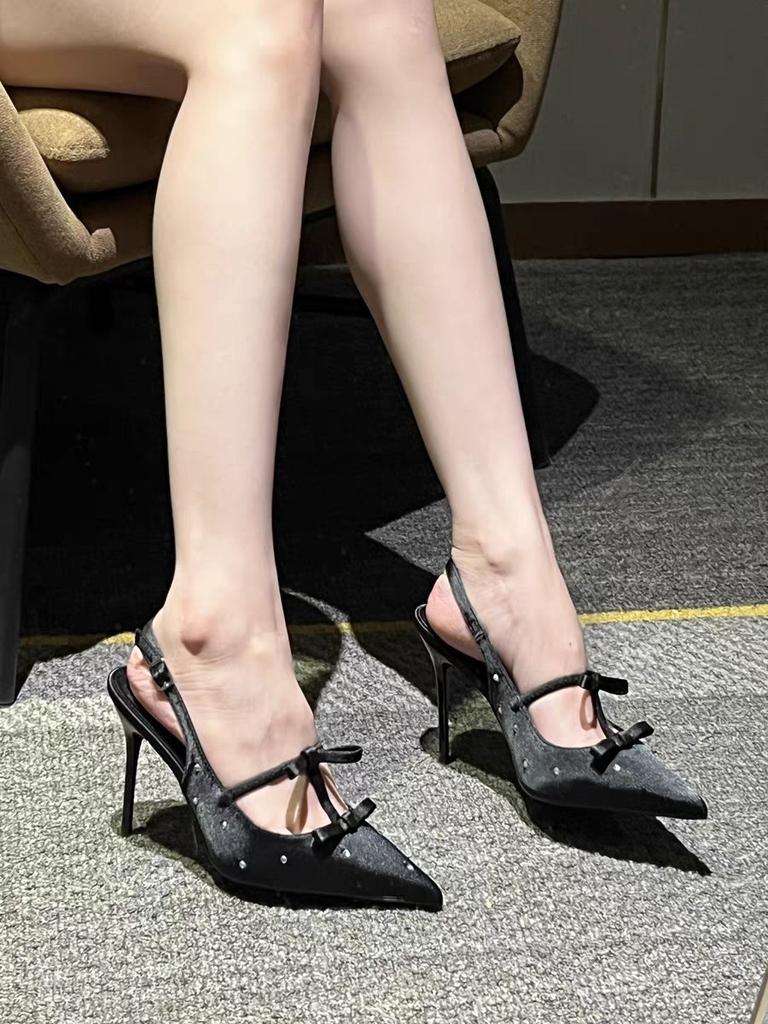 Neues Design gepunktete Strassschleife sexy schwarze High Heels dünner Absatz kleiner eckiger Kopf schöne flache Mündung einzelne Schuhe