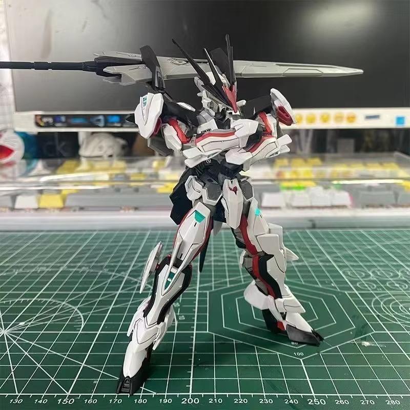 King Astray HG 1/144 PB Limit Mech Bausatz Actionfiguren Jungen Puzzle-Spielzeug Schreibtischdekoration Geschenk Sammlerstück