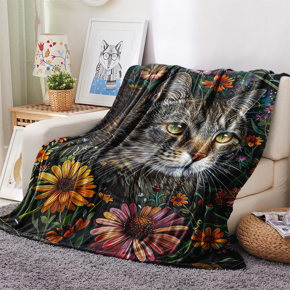 Tabby Cat Print Flannel Blanket, High quality Comfortable for All Seasons, Home Decor, Warmth and Comfort, Perfect for Christmas Gifts