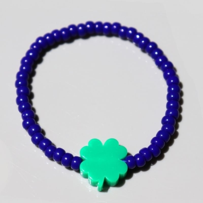 BONBEAU Daisy, Clover Charm Color Beads Bracelet