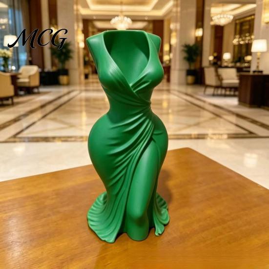 Dual-purpose Vase 3D Printed Elegant Dress-Style Vase, Dual-Purpose Tabletop Decor with Flowing Pleated Skirt, Decorative Ornament Stylish Evening