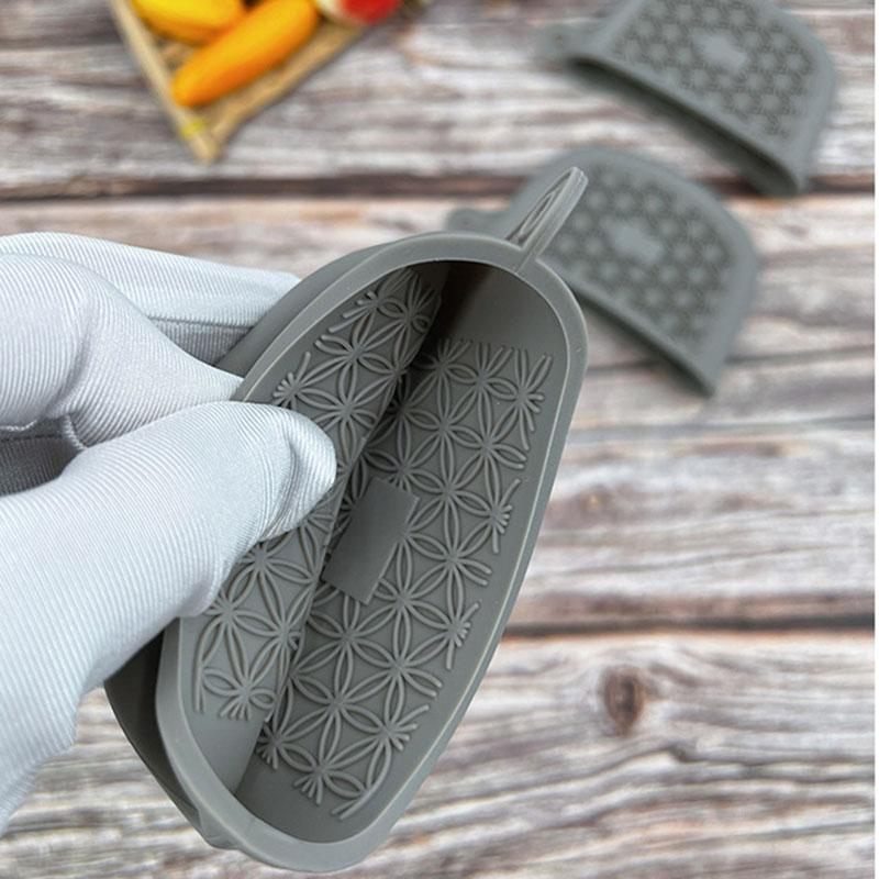 1/2/4pcs Silicone Pot Ear Clip Thickened Pan Handle Cover Non-Slip Grip Pot Ear Clip Kitchen Steamer Casserole Pan Handle Holder