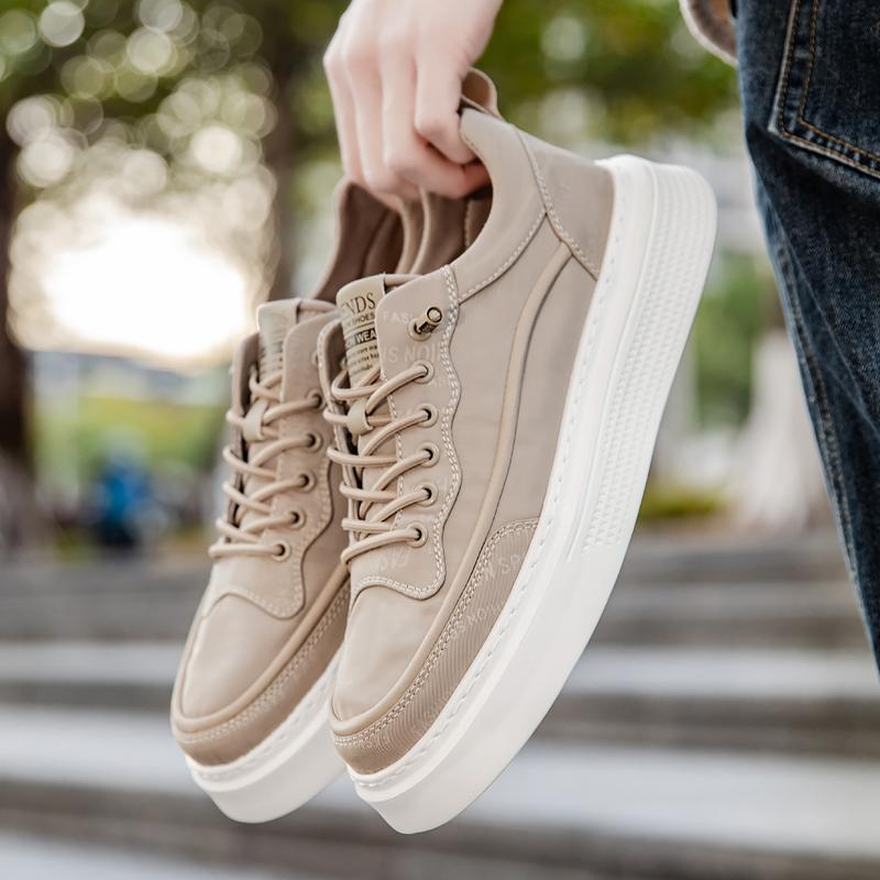 Fashion Street Style Men Sneakers Fashion Vulcanize Shoes Leisure Walk Casual Shoes Versatile Simple Man Canvas Footwear Tenis Masculino