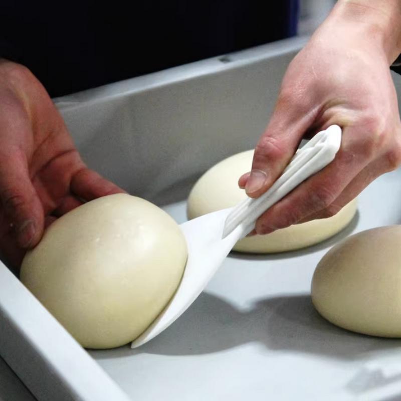 Flexible Pizza Dough Scraper Spatula Pizza Dough Cutter Tools And Accessories Dough Spatula For Pizza With Hanging Bracket