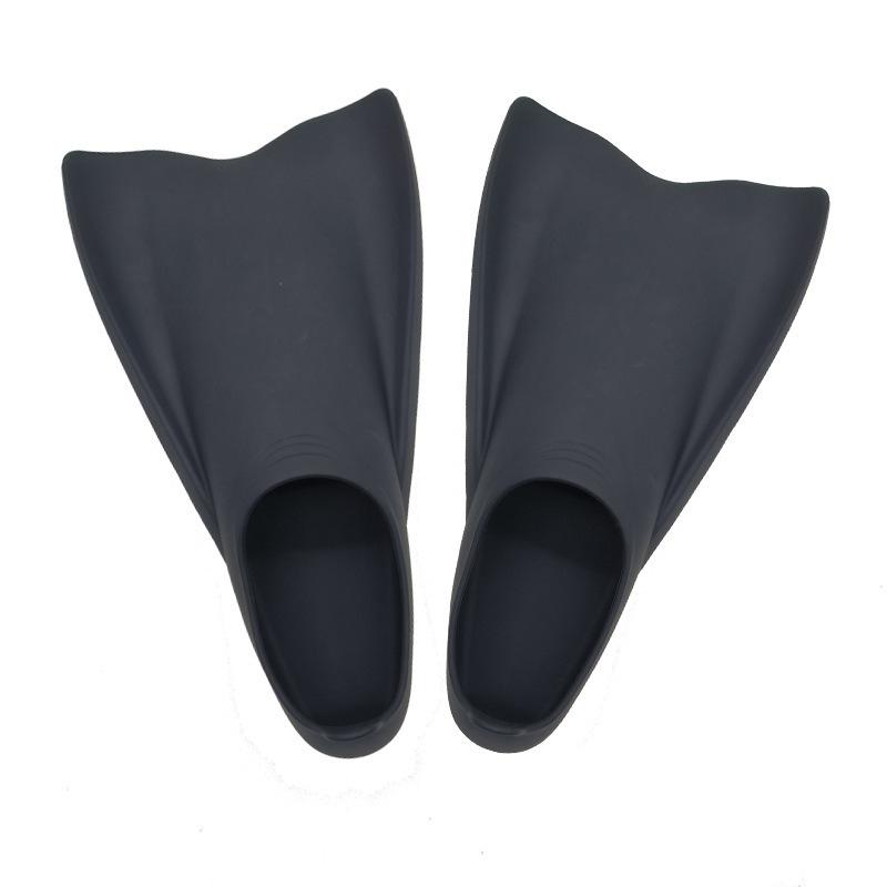 

Short Swim Fins, Soft Silicone Anti-Chafing, Professional Training Flippers for Youth Swimming Teams 5XS(26-27) чёрный