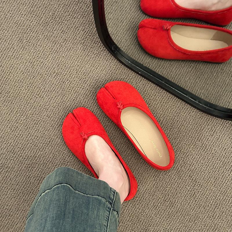 Mode Japansk Stil Tabi Ninja Skor Kvinnor Mysiga Läder Ballerinaskor Delad Hov Tå Loafers Femme Mary Jeans Moccasiner Damer Ballerinasko