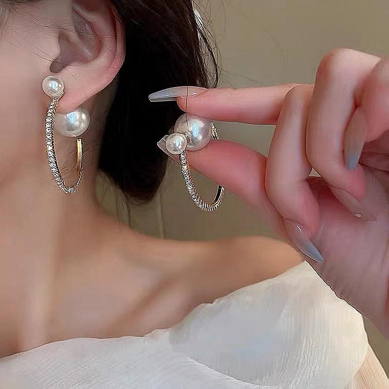 European and American Fashion High-end Atmospheric Earrings Trendy Cool Earrings Versatile Personalized Party Big Earrings Exquisite Commuter Earrings