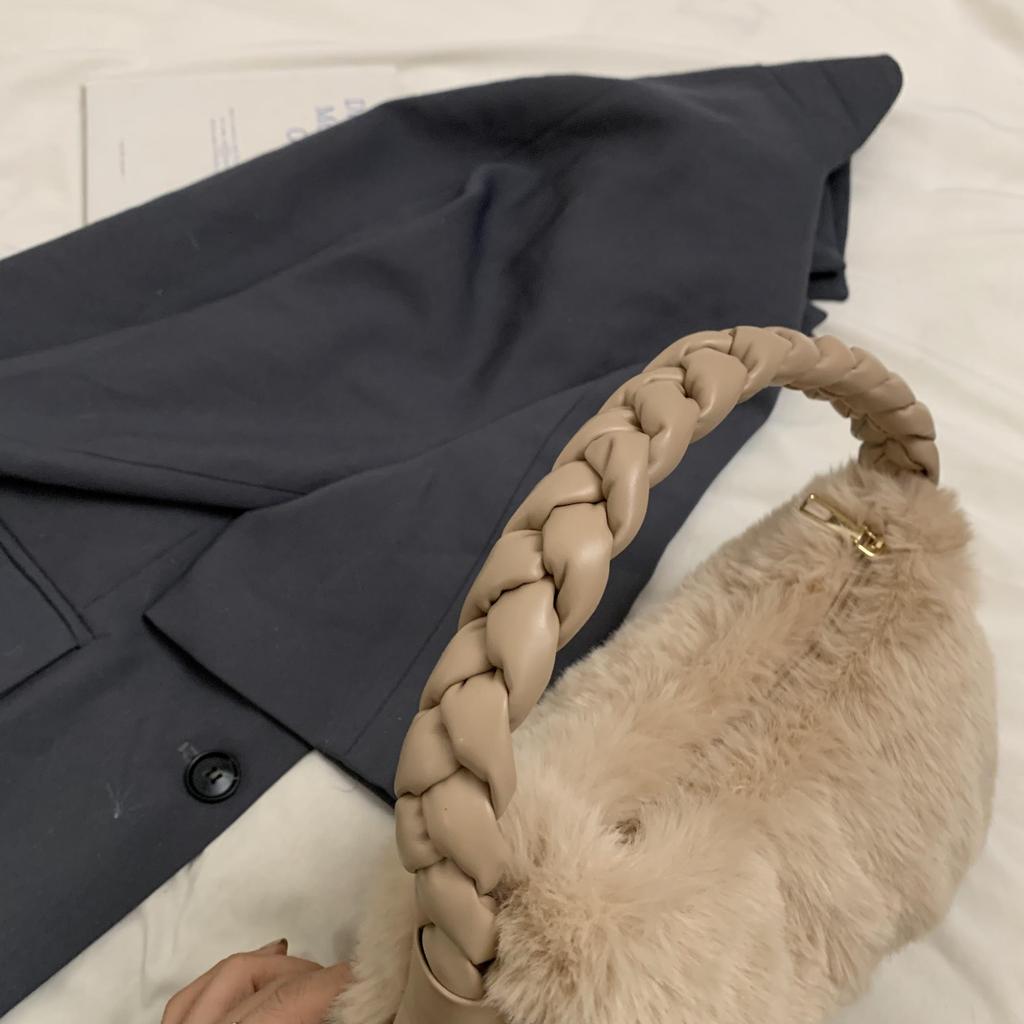 Twist Braid Armpit Plush Bag Cute Simple Niche Design High-level Sense of Large Capacity with a Girl