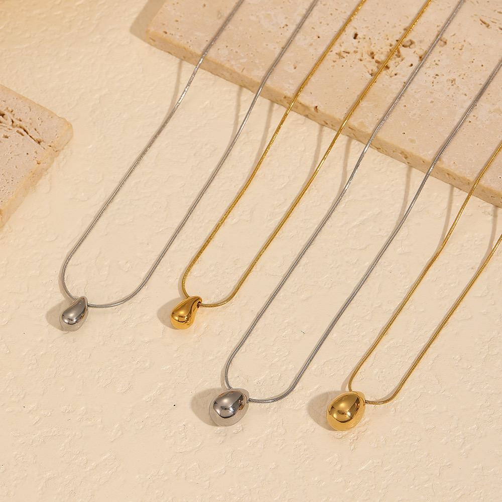 New Arrivals Minimalist 18k Gold Plated Water-drop Pendant Necklace Trendy Stainless Steel Snake Chain Necklace for Women