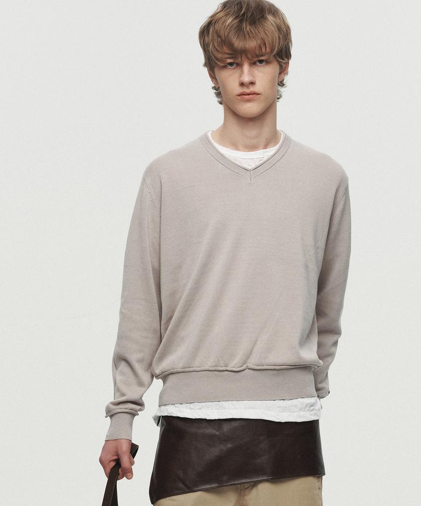 Hoite Niel Cotton V-Neck Knit (Light Gray)
