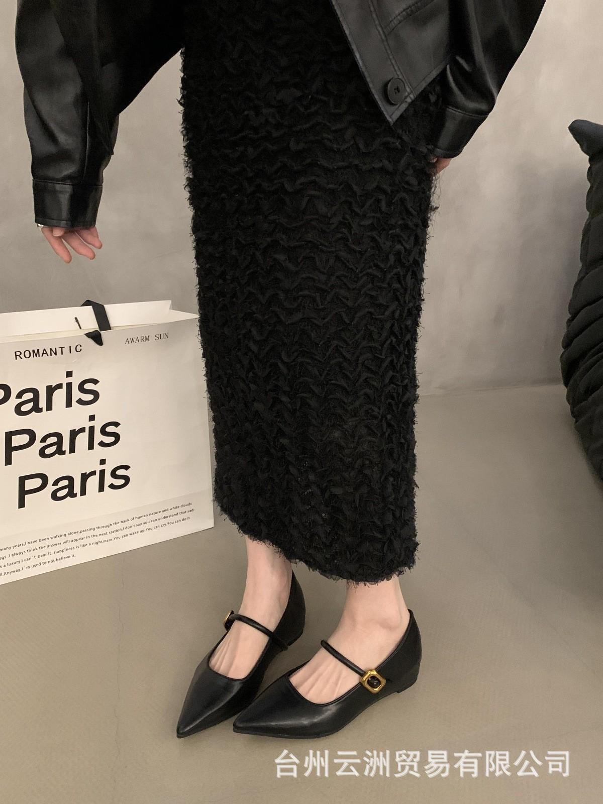 

Туфли Мэри Джейн с леопардовым принтом в стиле ретро, женские, увеличивающие рост изнутри, с пряжкой в виде одного слова, маленькие кожаные туфли, весенние и летние шапочки 39 чёрный