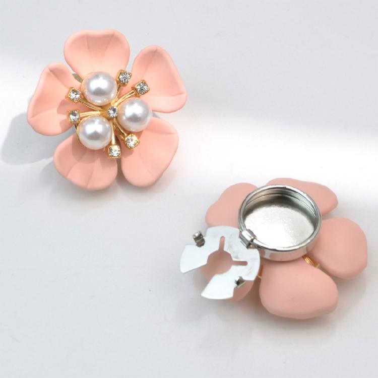 4Pcs Decorative Shirt Cufflinks Clip Rhinestones Pearls Flower Button Clips for Shirt Dress Uniform Coat Embellishments
