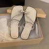 Low-heeled rhinestone cover-toed French small cool slippers fairy shoes wear 2025 new summer pearl silver sandals