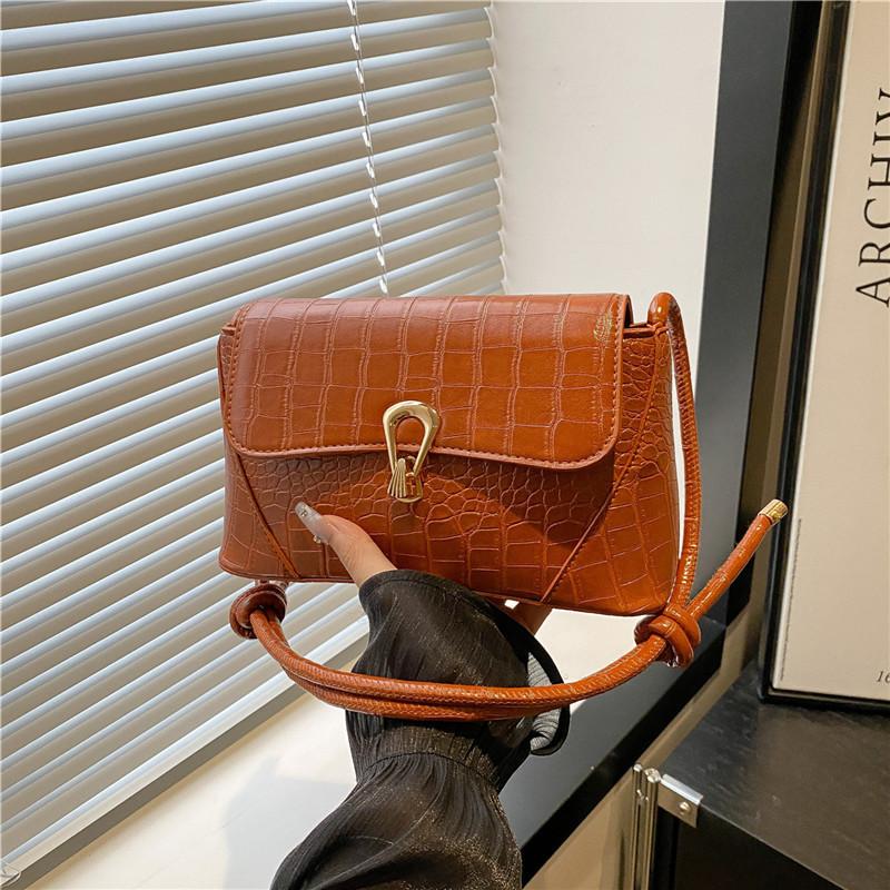 Street Style Trendy Pu Compact Square Shoulder Bag With Shell Shaped Buckle Lock