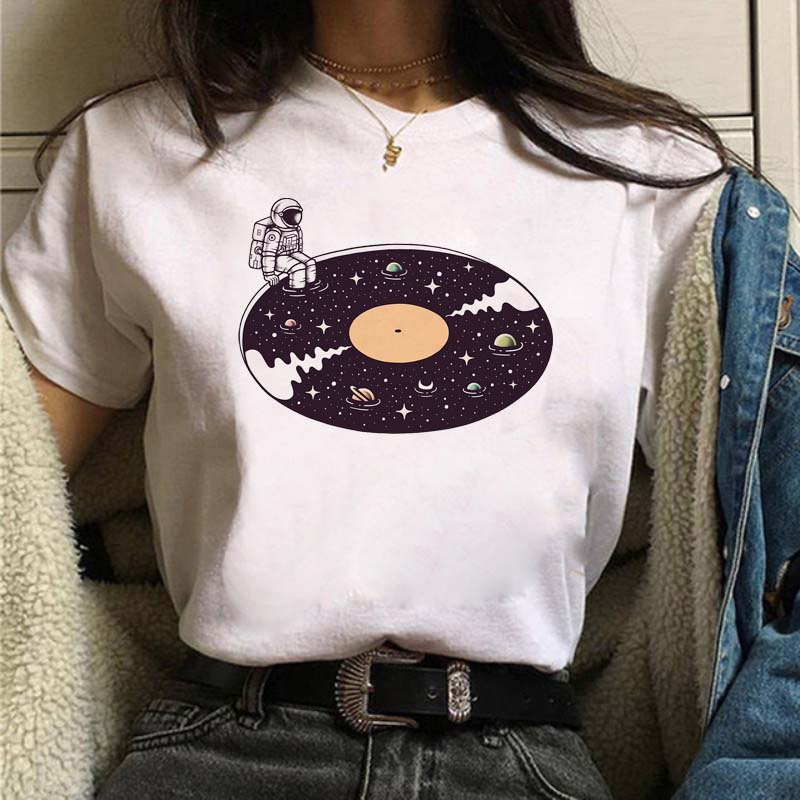 Harajuku Funny Aesthetic T-shirt Women New Summer Fashion Cartoon Astronaut Print Universe Space