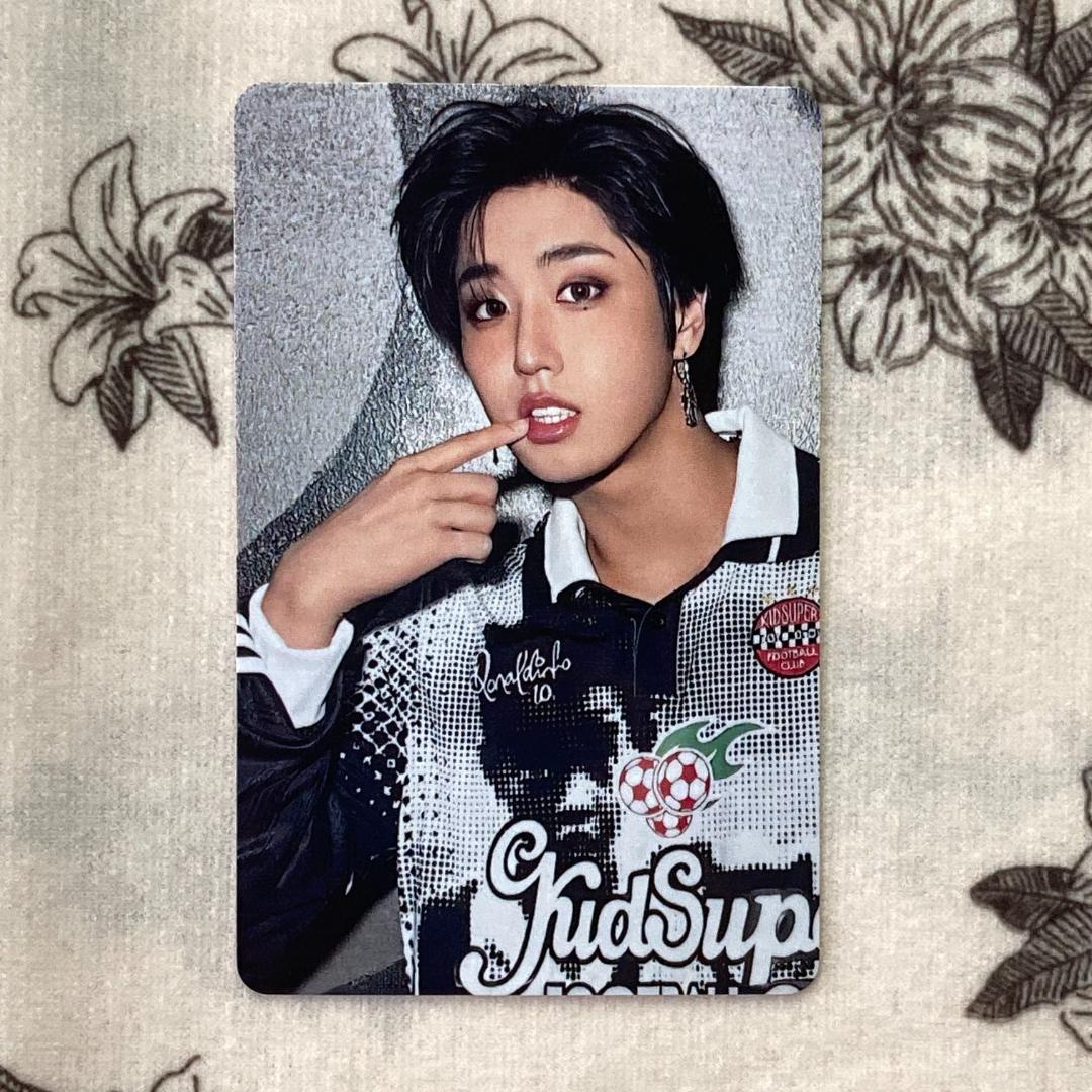 

[Б/У] StrayKids KARMA B&N US Hunt Торговая карточка