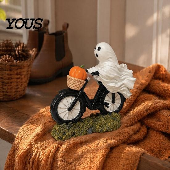 Small Ghost Figurine with Pumpkins Halloween Riding Motorcycle Figurine, Novelty Rider Resin Artistic Craft Statue Pumpkin for Indoor Home Desk