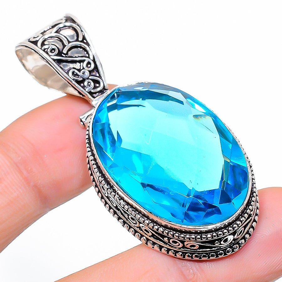 

Vintage Swiss Blue Topaz Gemstone Handmade Ethnic Jewelry Pendant 2.21 VR-3505