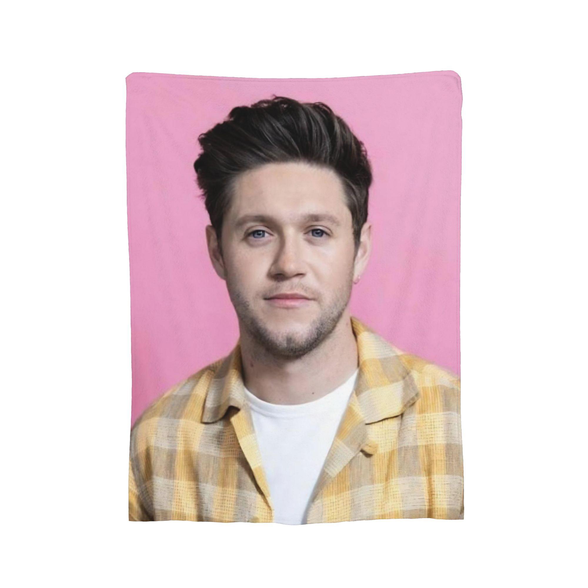 

Niall Horan Blankets Flannel Decoration Breathable Soft Throw Blankets for Bed Office Rug Piece 30x40in