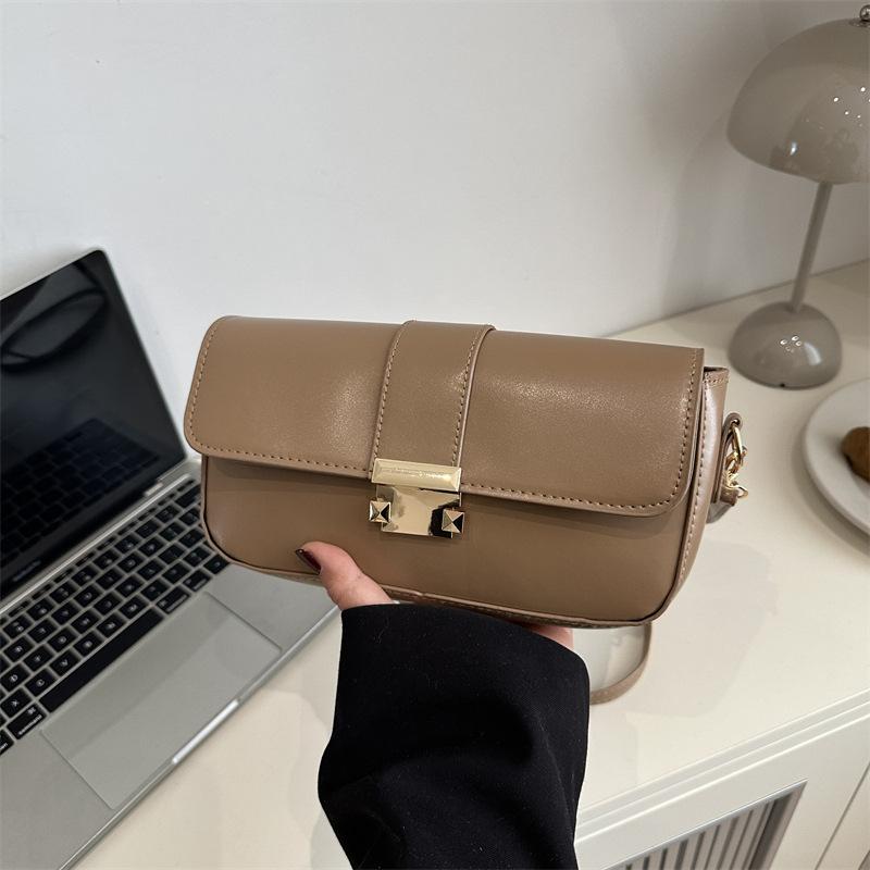 

New Small Square Bag 2025 Retro Underarm Niche Bag Women s Versatile Premium Texture Fashion Crossbody Bag Shoulder Bag хаки