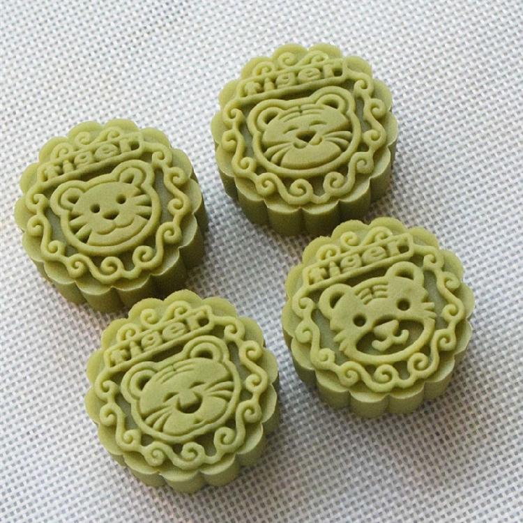 50g Cute Tiger Shape Plastic Mooncake Molds Mooncake Mold DIY Baking Accessories