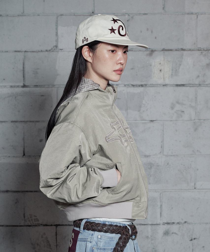 Lujeoseukeulleob Washed Star Logo Cap Cream