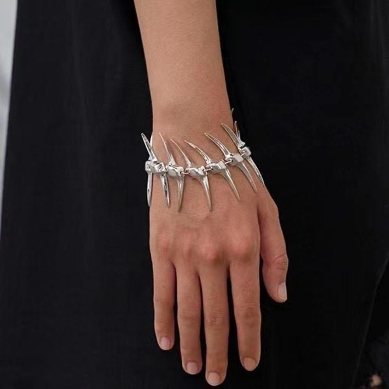 Thorn Fish Bone Chain Bracelets Hip Hop Couple Bracelets Fashion Bangles Punk Style Jewelry Link Chain Charm Bracelets