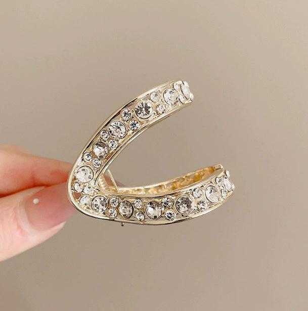 High ponytail fixed artifact grab clip female back head half tie hair headgear hairpin v-clip hairpin matte