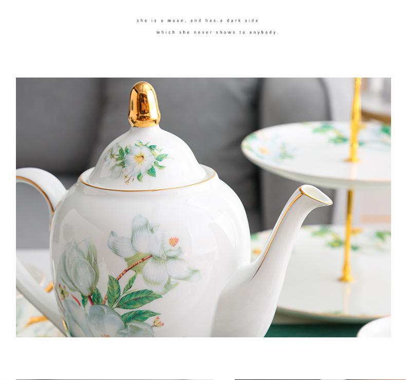 Camellia Gold-Trim Bone China Coffee Set: Cup, Saucer, Spoon, Pot, Milk Jug, Sugar Bowl, Pastry Skewer, Plate - Light Luxury.