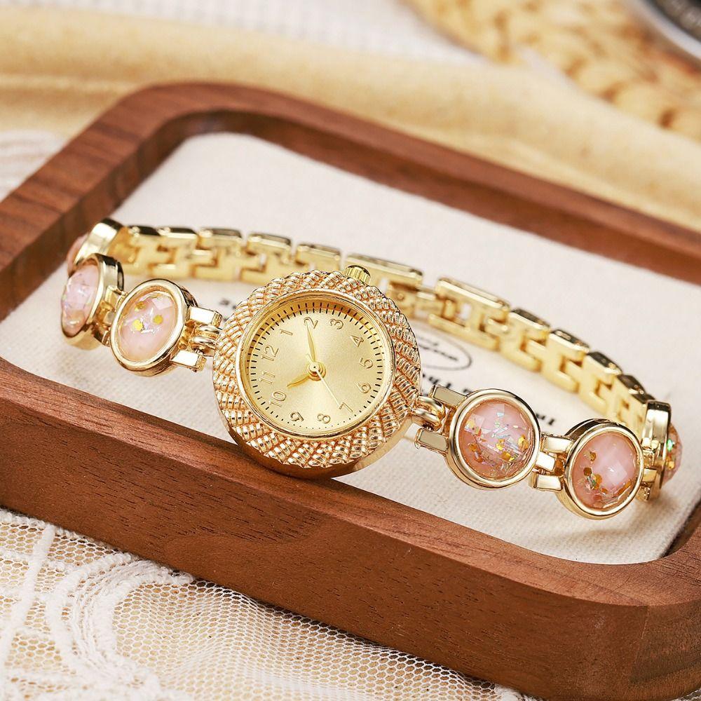 Gold Rhinestone-Inlaid Ladies Quartz Watch Heart Bracelet Elegant Quartz Watch Festive Occasion