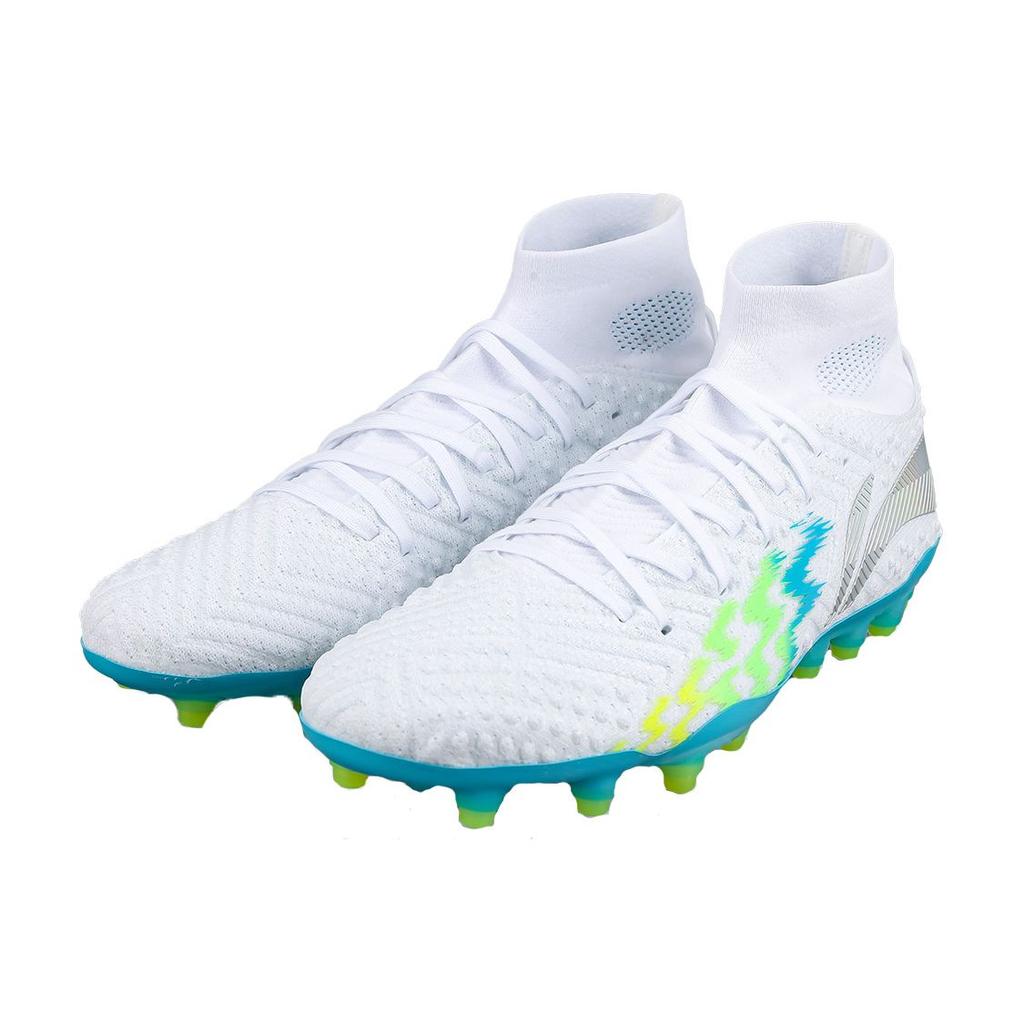 Li-Ning Comfortable Breathable Synthetic Leather Shock Absorbing Football Shoes Men Football Shoes White YSFU013-1