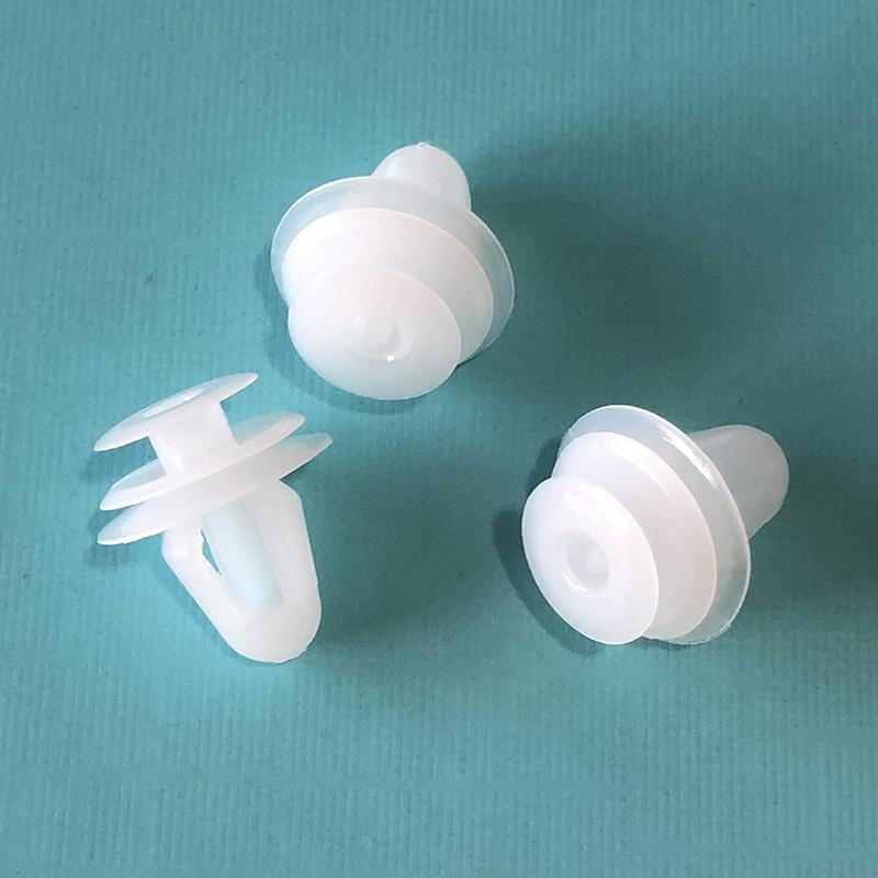 30/50pcs 9mm Hole Door Panel Clips Auto Fastener Clip for Renault arkana duster logan 2 kaptur sandero laguna 2 kangoo megan