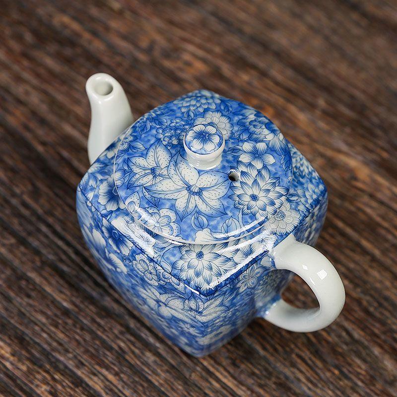 Old clay blue and white teapot ceramic kung fu tea set large Chinese single pot simple household antique manual tea infuser