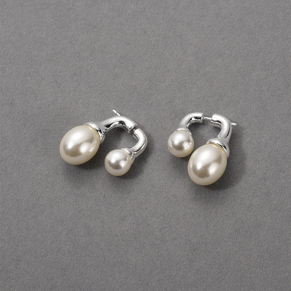 

Summer Front And Rear Pearl Earrings Size Pearl Stud Earrings S925 Silver Needle Versatile Earrings Women