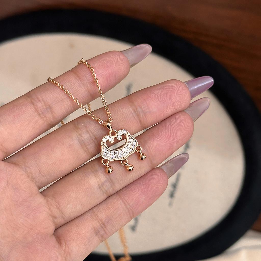 Xiaohongshu Explosive Seiko Safety Lock Necklace Fashion National Style Pendant Transfer Bell Clavicle Chain