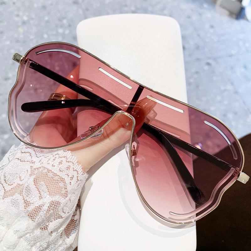 Geometric Metal Sunglasses With Uv400 Protection For Fashionable Outings And Parties
