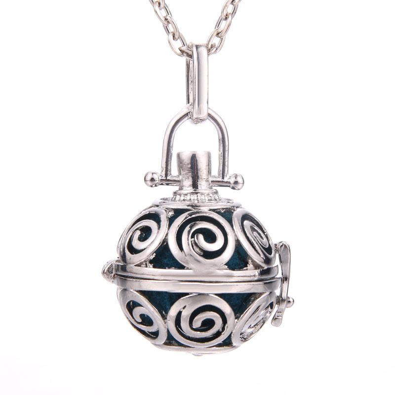 Hot-selling Aromatherapy Ancient Silver Style Cage Type Hollow Necklace Essential Oil Diffuser Perfume Box Ancient Hanfu Accessories