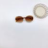 Personalisierte Kinder-Sonnenbrille mit rundem Rahmen, modische Jungen- und Mädchen-Sonnenbrille für Reisen, UV-Schutz-Brille
