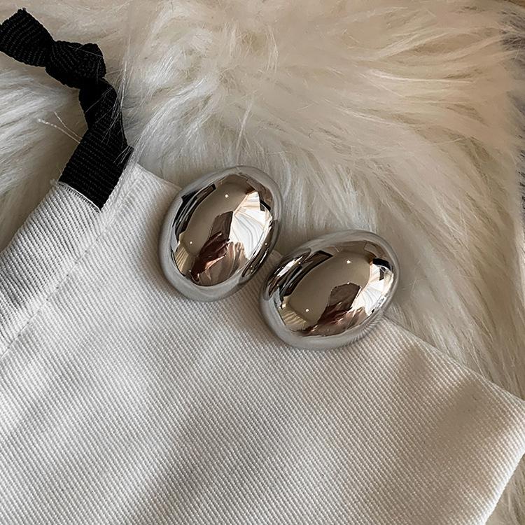 Punk Fashion Metal Smooth Big Oval Stud Earrings for Women Exaggerated Hollow Ball Geometric Drop Earring Jewelry Gift
