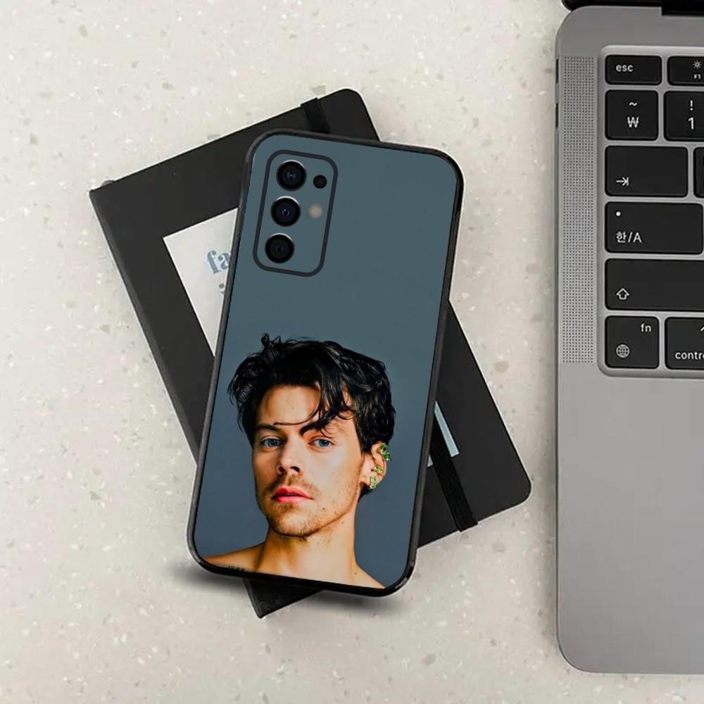 Sänger H-Harry-Styles-S Handyhülle Für Samsung S24,S21,S22,S23,S30,Ultra,S20,Plus,Fe,Lite,Note,10,9,5G Schwarze Weiche Hülle