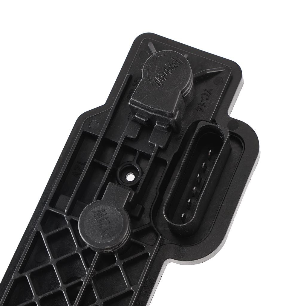 Left+Right Rear Tail Light Bulb Holder Carrier 2K5945257A 58A For VW Caddy