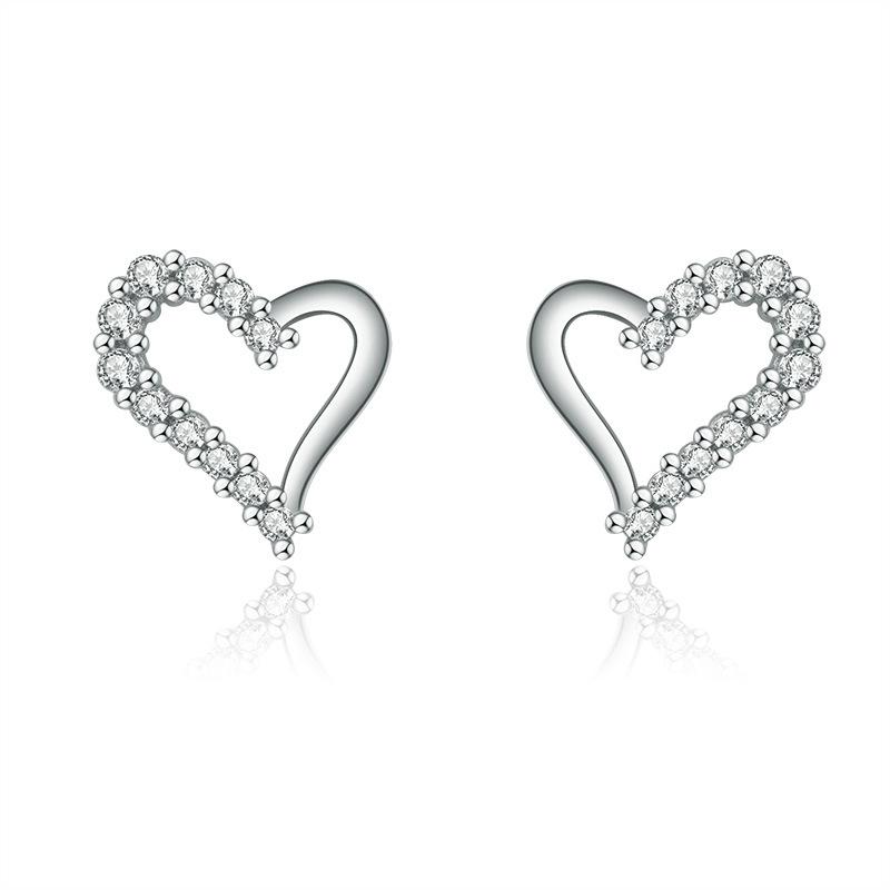 Women's Fashion Simple Love Earrings
