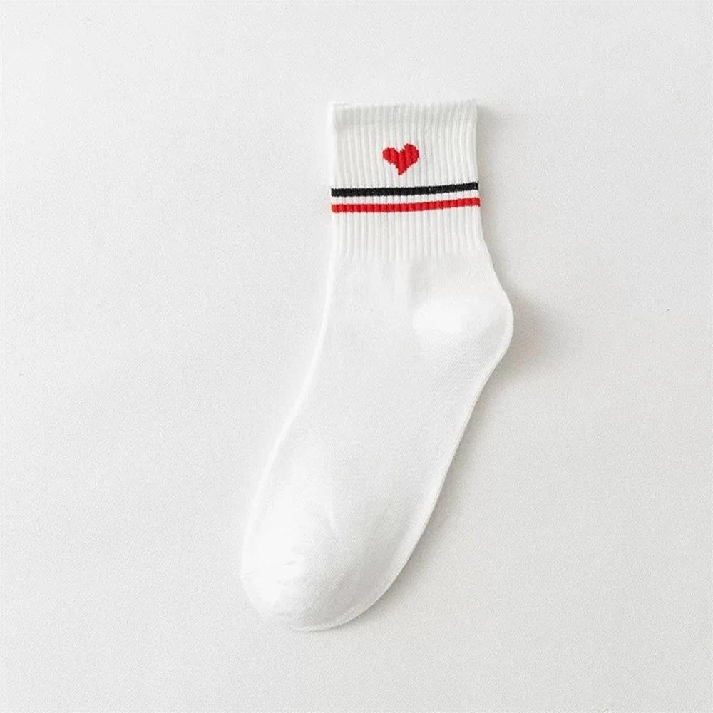 Funny Cartoon Heart Astronaut Rainbow Stripes Bear Footprint Sport Hipster Harajuku Casual Soft White Cotton Socks Dropship