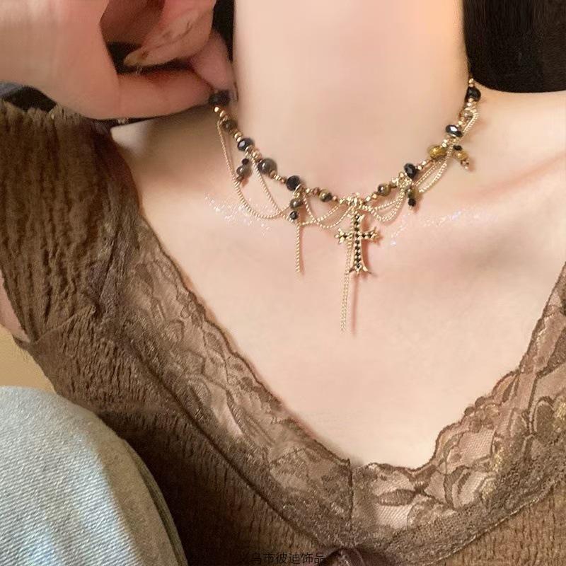 Maillard Tiger's Eye Brown Pearl Beaded Necklace - High-End Women's Sweater Chain for Autumn/Winter 2025