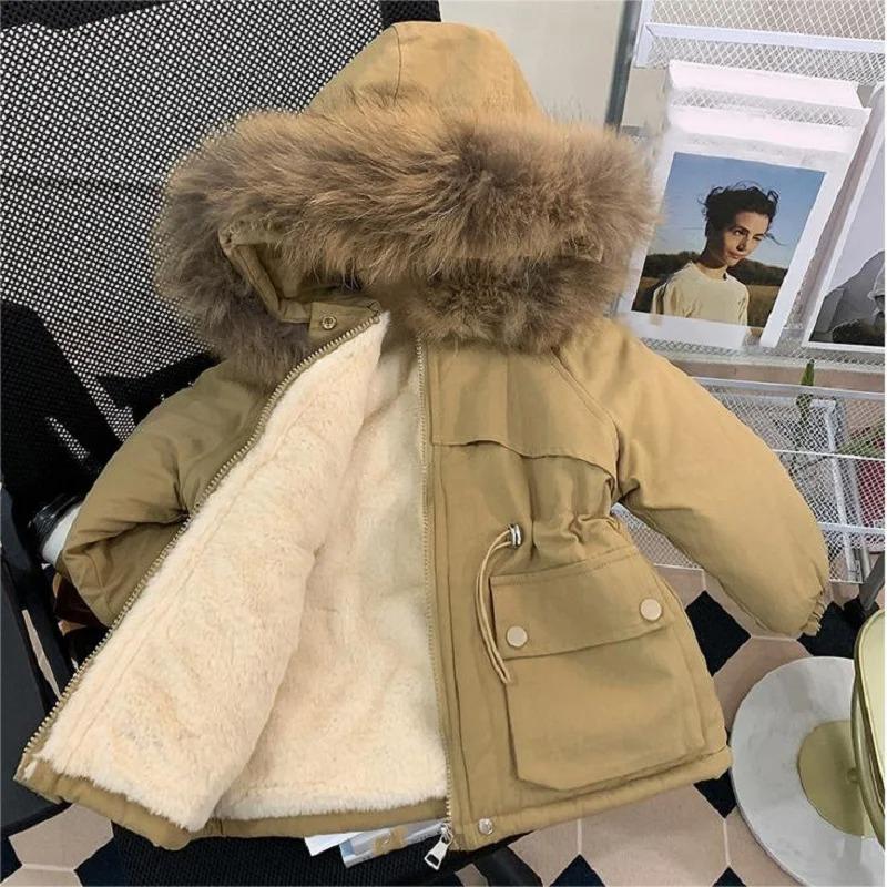 Mädchen Außenbekleidung Plüschjacke Winter Skifahren Outdoor-Aktivitäten Mädchen Einfarbige Kapuzenjacke Dicke Jacke 140cm khaki