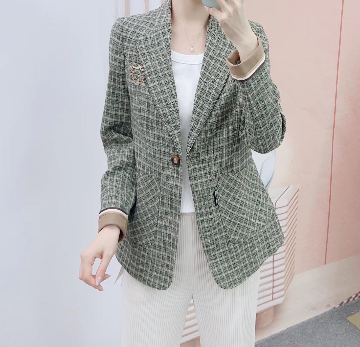 

Clearance Han Style Plaid Suit Jacket - Spring/Autumn Versatile Korean Fashion L (54-59 kg)