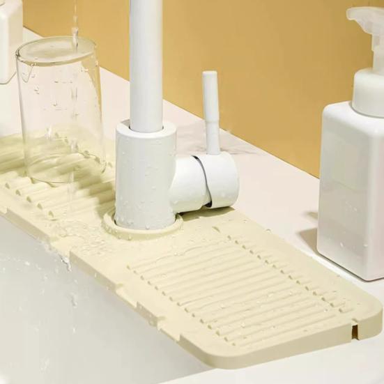 Silicone Sink Splash Guard Mat Quick-Drying Non-Slip Counter Protector Cut-to-Fit Faucet Splash Protector Multi-Purpose Pad for Kitchen Bathroom